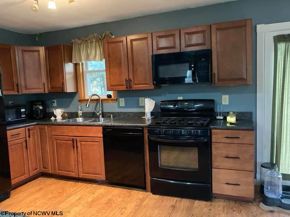219 Firehouse Road Fairmont, WV 26554 - Photo 9 of 23 Gallery Image 9