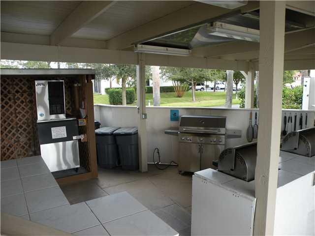 1950 Southwest Palm City Road, Unit 9106 Stuart, FL 34994 - Photo 14 of 15 Gallery Image 14