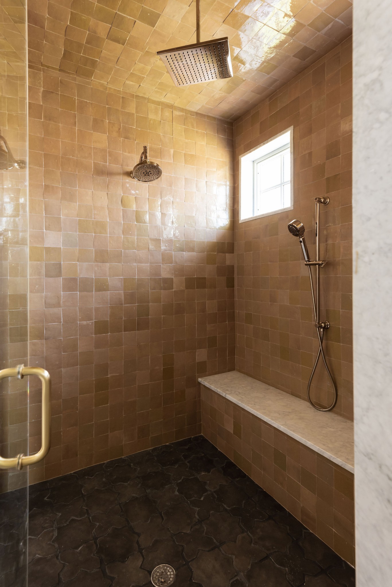 8182 Heirloom Boulevard College Grove, TN 37046 - Photo 20 of 34 a bathroom with a shower and bathtub