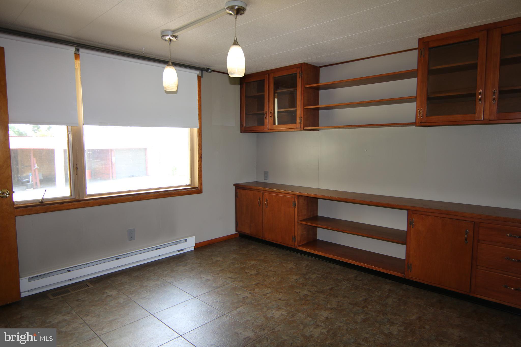 1115 Strites Road Harrisburg, PA 17111 - Photo 11 of 47 Gallery Image 11