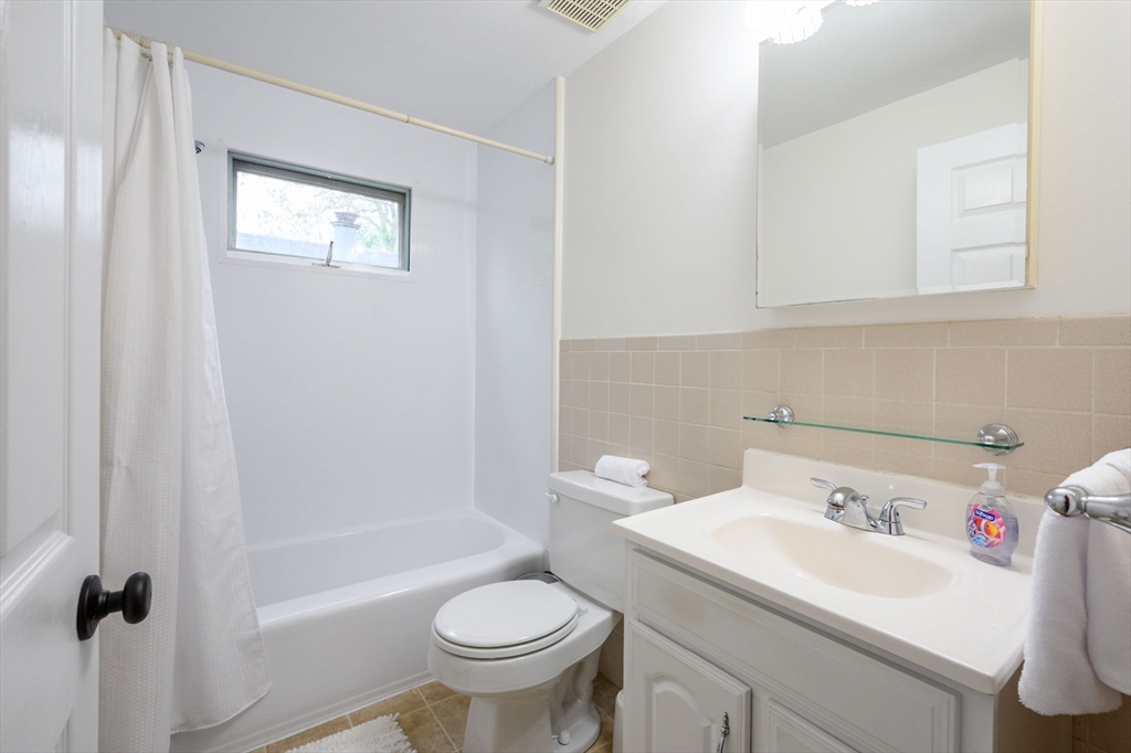 101 Brook Bend Road Hanover, MA 02339 - Photo 23 of 36 Gallery Image 23