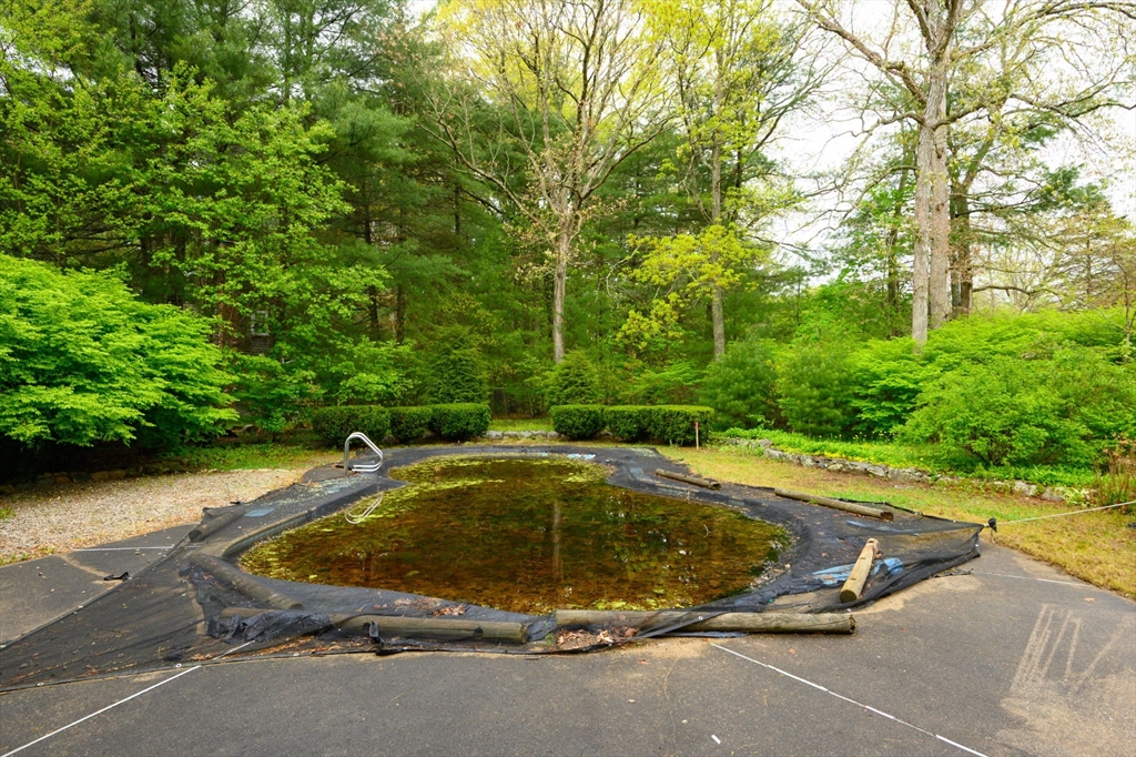 101 Brook Bend Road Hanover, MA 02339 - Photo 34 of 36 Gallery Image 34