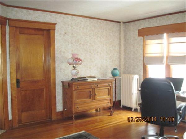 26 Hapgood Road Worcester, MA 01605 - Photo 4 of 9 Gallery Image 4