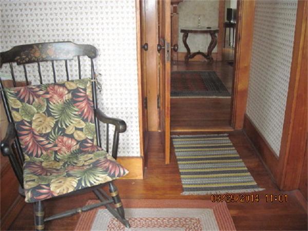 26 Hapgood Road Worcester, MA 01605 - Photo 6 of 9 Gallery Image 6
