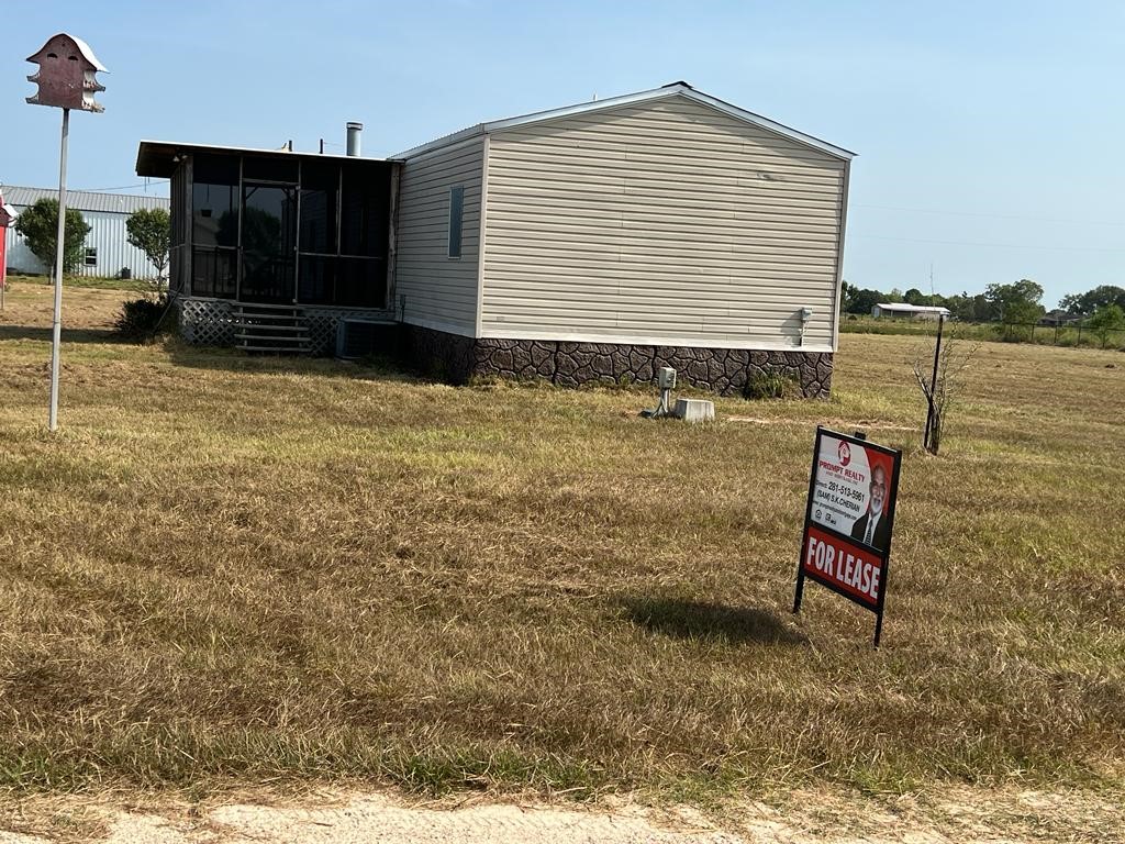 18352 Wilber Road Hamshire, TX 77622 - Photo 2 of 16