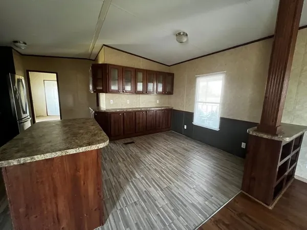 $2,500 | 18352 Wilber Road, Hamshire, TX 77622