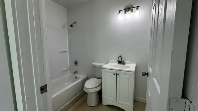 $950 | 1513 10th Street, Unit 1, Corpus Christi, TX 78404