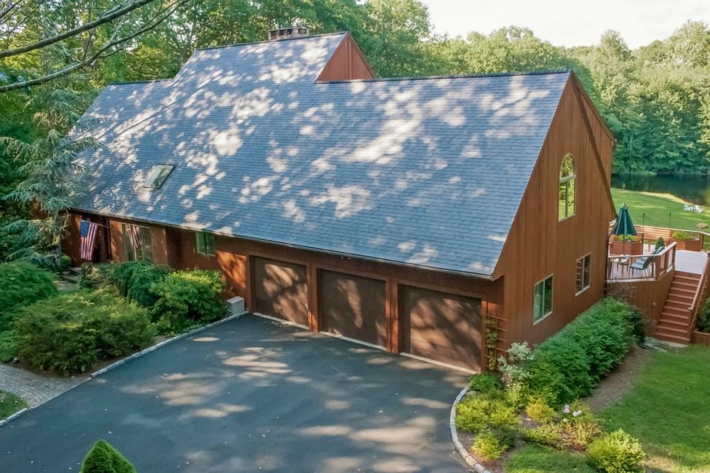 189 Hunters Trail Madison, CT 06443 - Photo 1 of 1 a view of outdoor space yard and deck