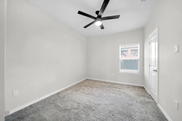 $1,300 | 16606 East Forrestal Street, Montgomery, TX 77316