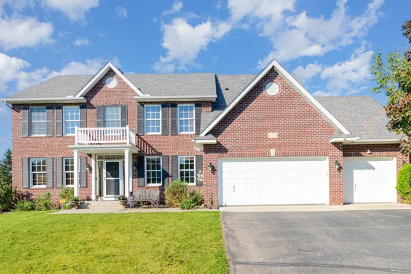 $645,000 | 21217 Ixonia Lane, Lakeville, MN 55044