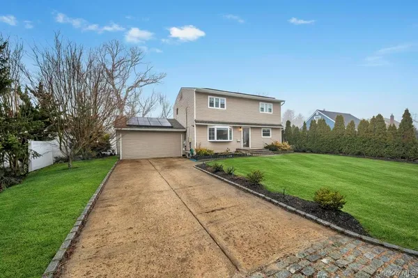 $700,000 | 159 Dawn Drive, Centereach, NY 11720