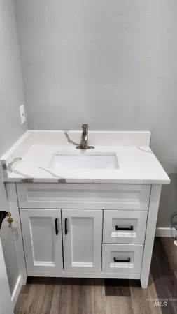 $525,000 | 5850 Lockett Road, Huntington, OR 97907