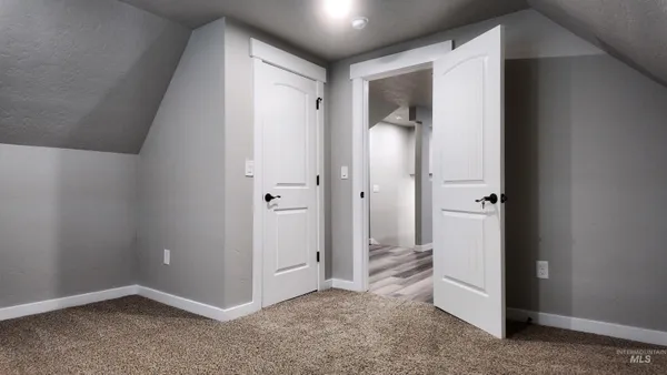 $525,000 | 5850 Lockett Road, Huntington, OR 97907