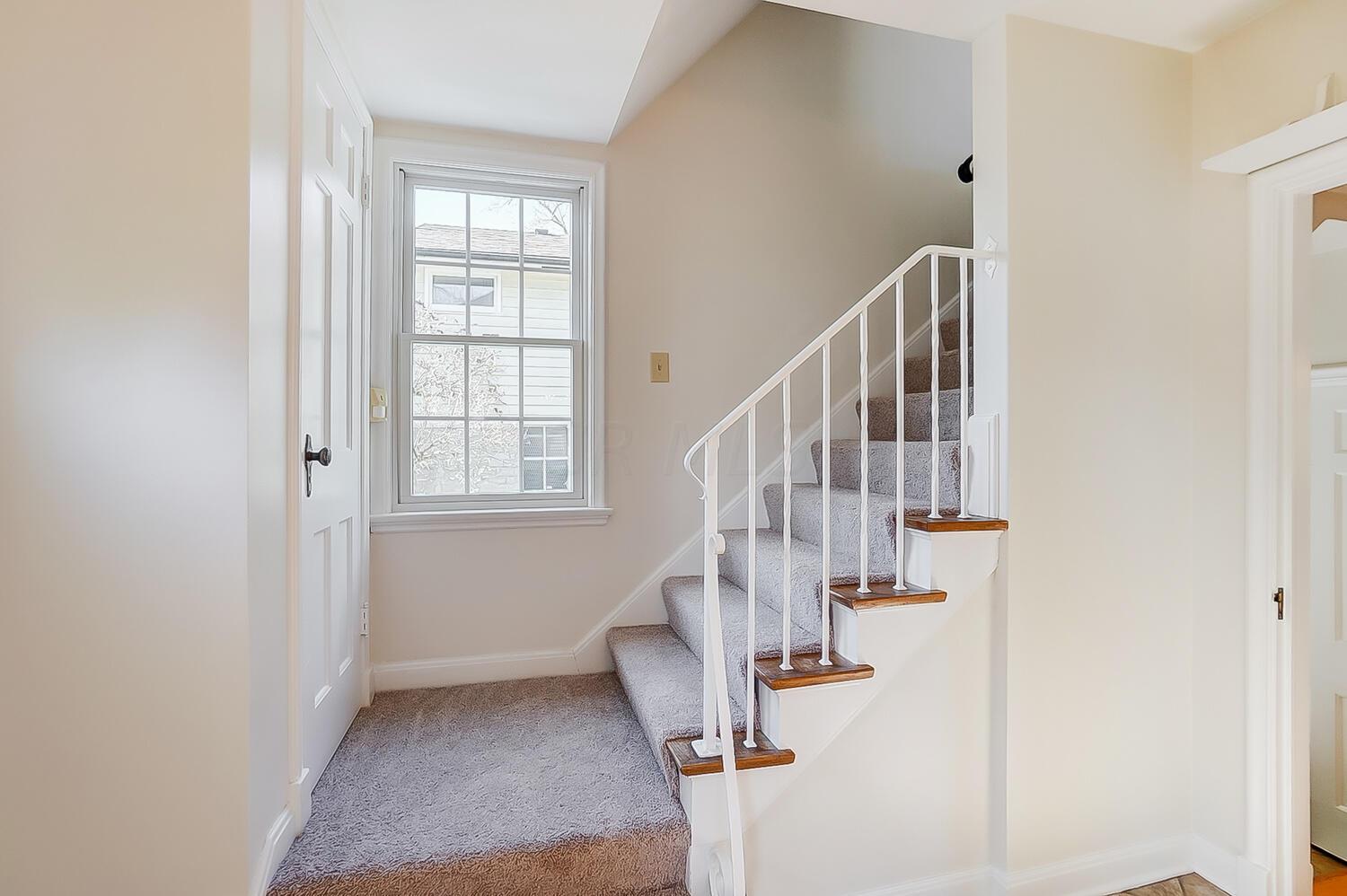 1548 Cardiff Road Upper Arlington, OH 43221 - Photo 33 of 84 50044356-033_web