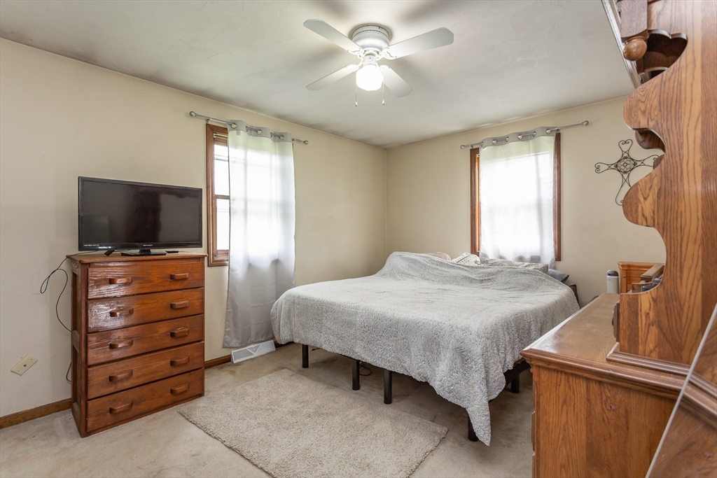 688 Sodom Road Westport, MA 02790 - Photo 13 of 29 Gallery Image 13