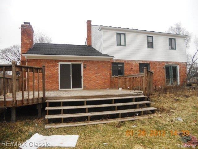840 East Maple Road Milford, MI 48381 - Photo 7 of 8 Back Exterior.JPG