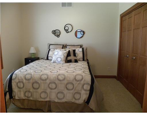 51738 Copperfield Ridge Granger, IN 46530 - Photo 15 of 24 Gallery Image 15