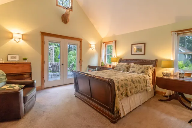 $699,999 | 248 Long Pond Road, Great Pond, ME 04408