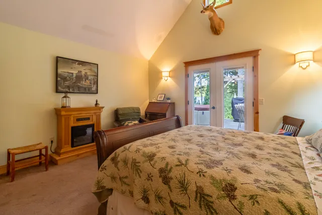 $699,999 | 248 Long Pond Road, Great Pond, ME 04408