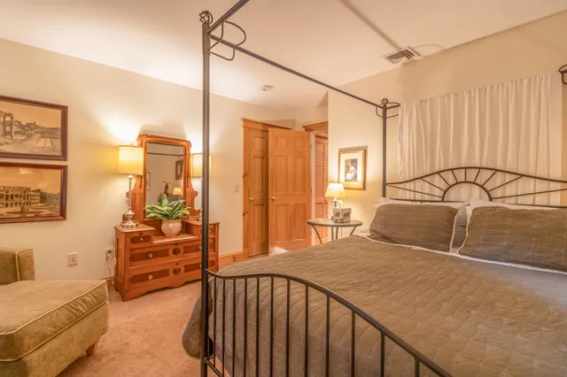 $699,999 | 248 Long Pond Road, Great Pond, ME 04408