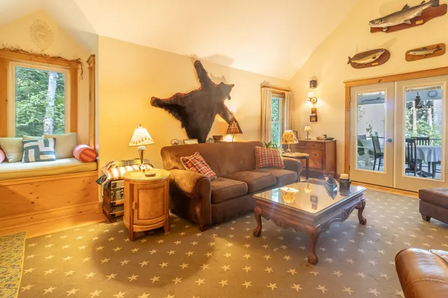 $699,999 | 248 Long Pond Road, Great Pond, ME 04408