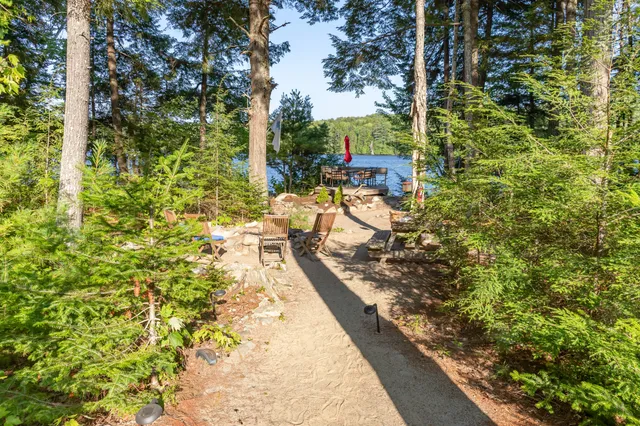 $699,999 | 248 Long Pond Road, Great Pond, ME 04408