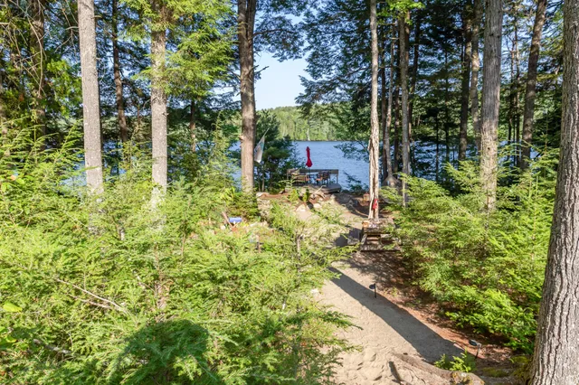 $699,999 | 248 Long Pond Road, Great Pond, ME 04408