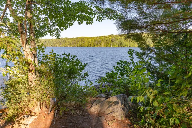 $699,999 | 248 Long Pond Road, Great Pond, ME 04408