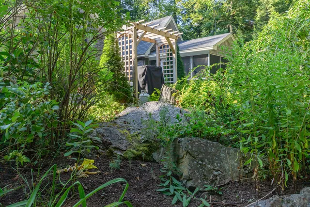 $699,999 | 248 Long Pond Road, Great Pond, ME 04408