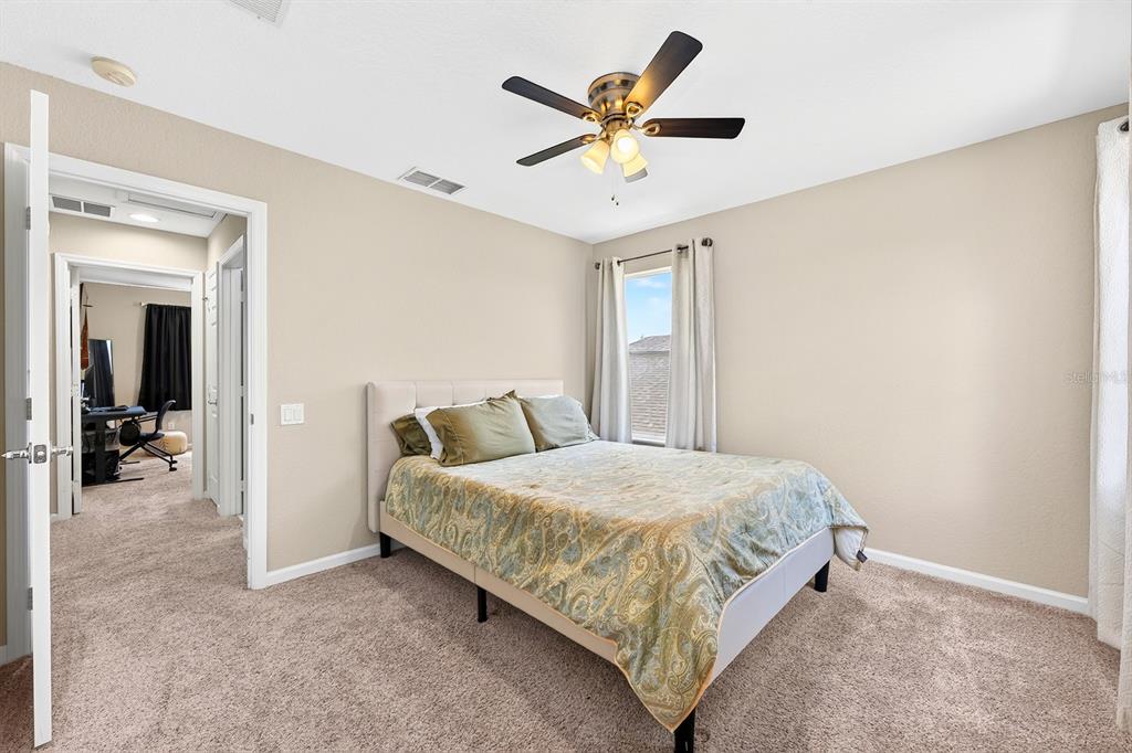 1135 Toluke Point Orlando, FL 32828 - Photo 29 of 45