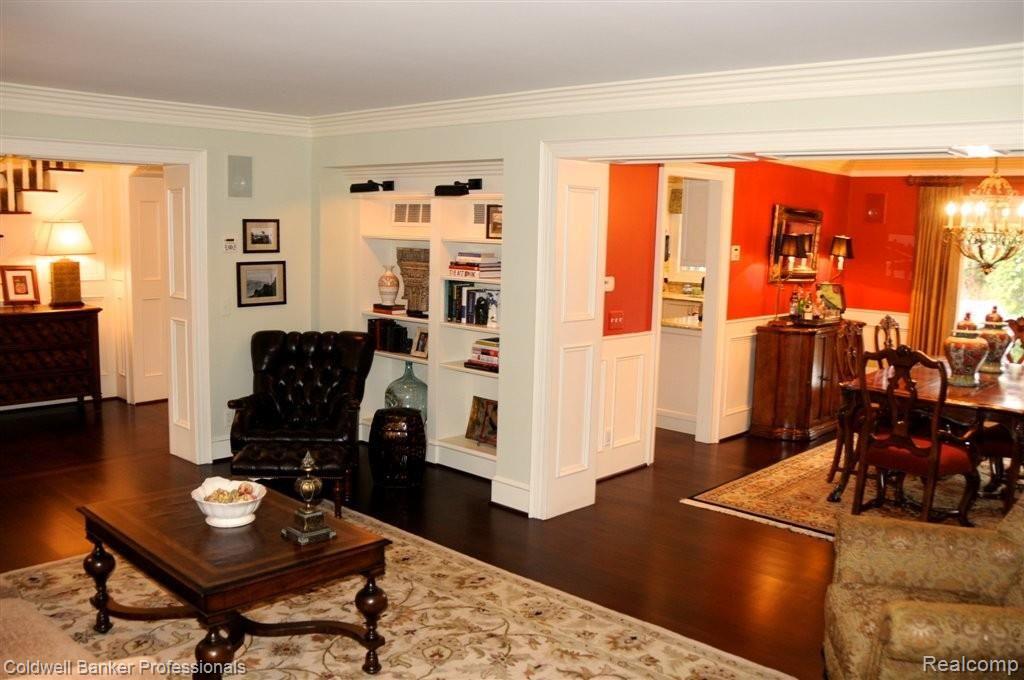 Alternate view of Living Room