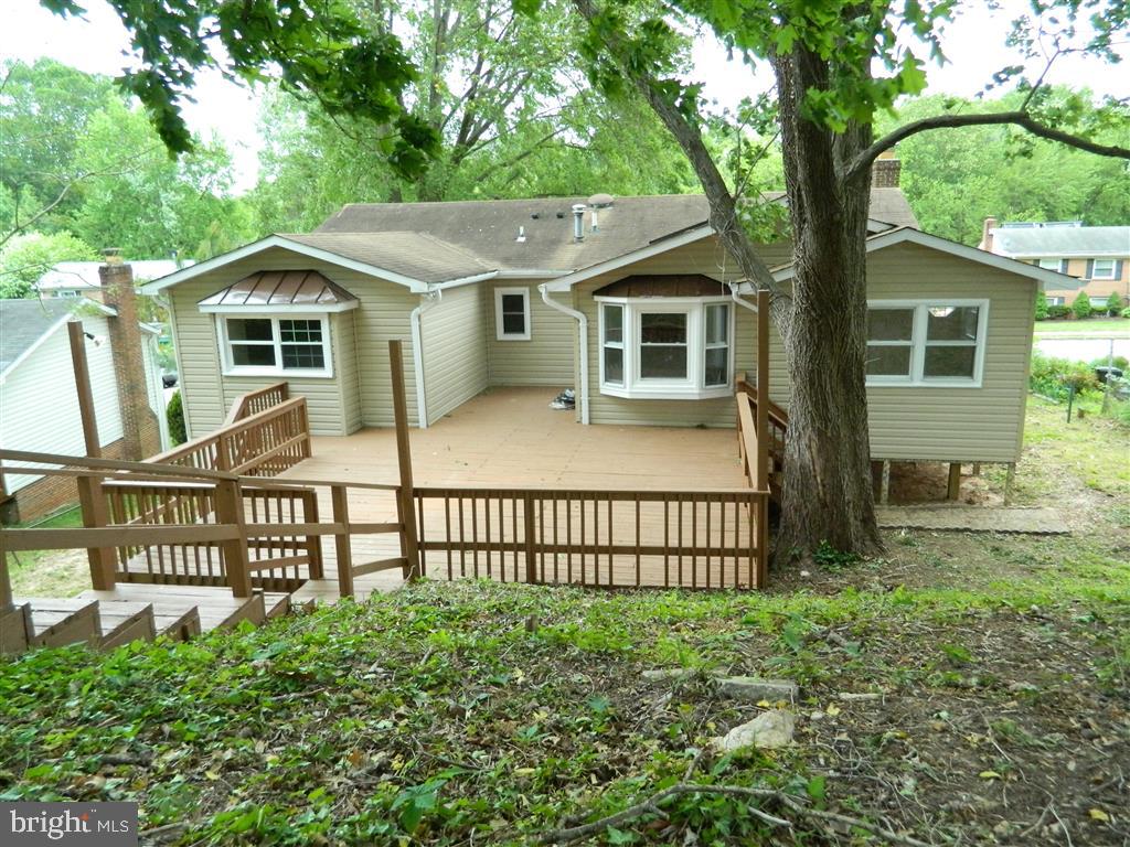 13644 Kingsman Road Woodbridge, VA 22193 - Photo 25 of 27 Gallery Image 25