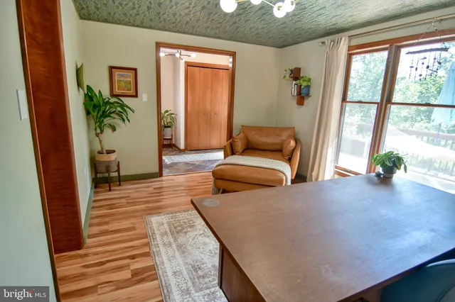 $720,000 | 7230 Edgemont Road, Frederick, MD 21702