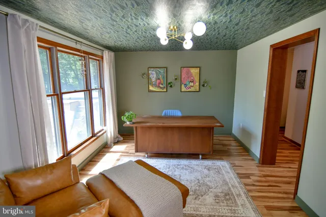 $720,000 | 7230 Edgemont Road, Frederick, MD 21702