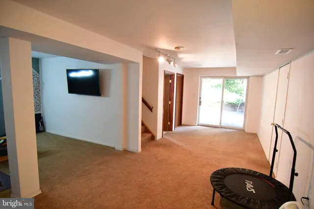 $720,000 | 7230 Edgemont Road, Frederick, MD 21702