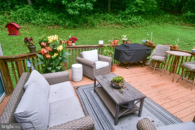 $720,000 | 7230 Edgemont Road, Frederick, MD 21702