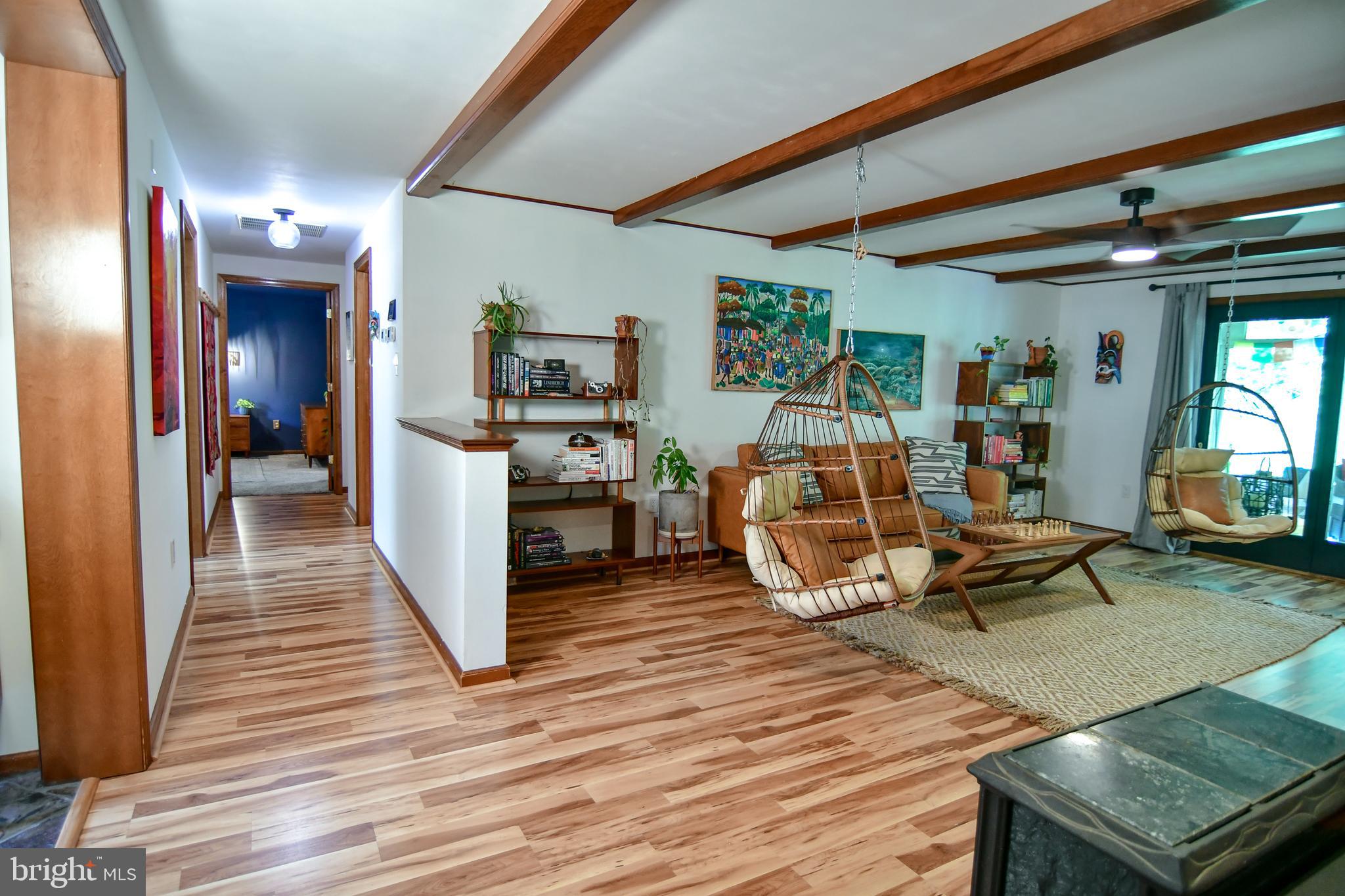 7230 Edgemont Road Frederick, MD 21702 - Photo 5 of 37