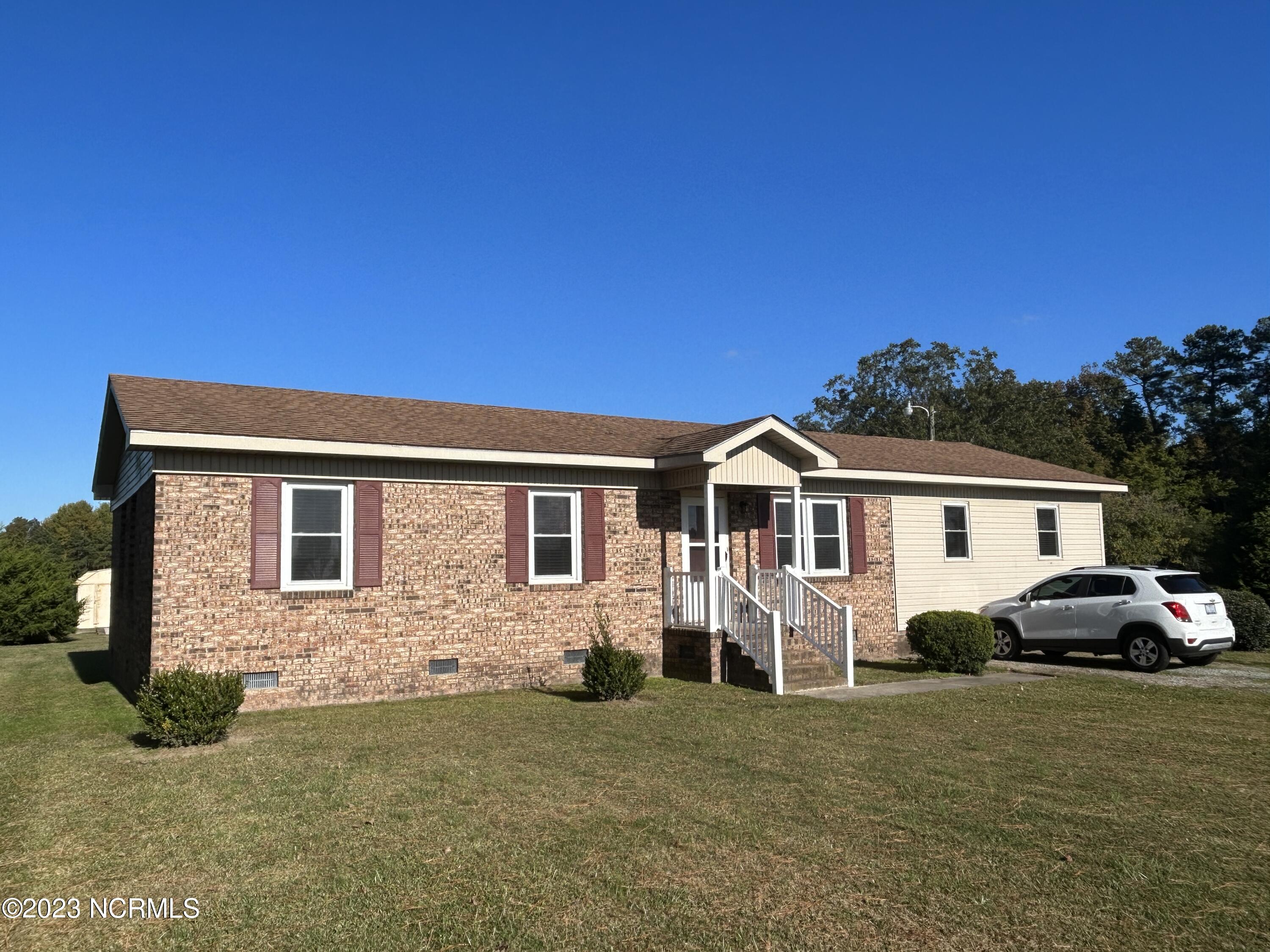 6409 Mary Chapel Road Scotland Neck, NC 27874 - Photo 3 of 51 front view