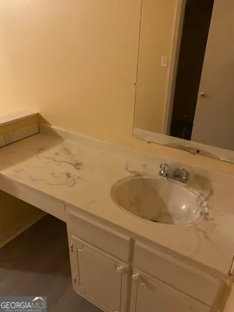 $1,500 | 8574 Creekwood Way, Jonesboro, GA 30238