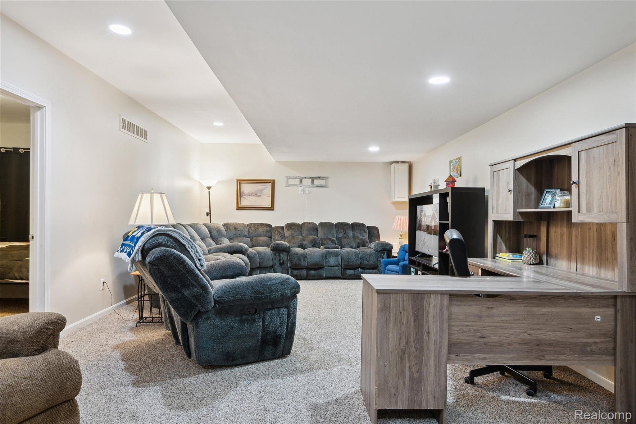 170 West Reed Lk Court Commerce Township, MI 48382 - Photo 29 of 47 Gallery Image 29