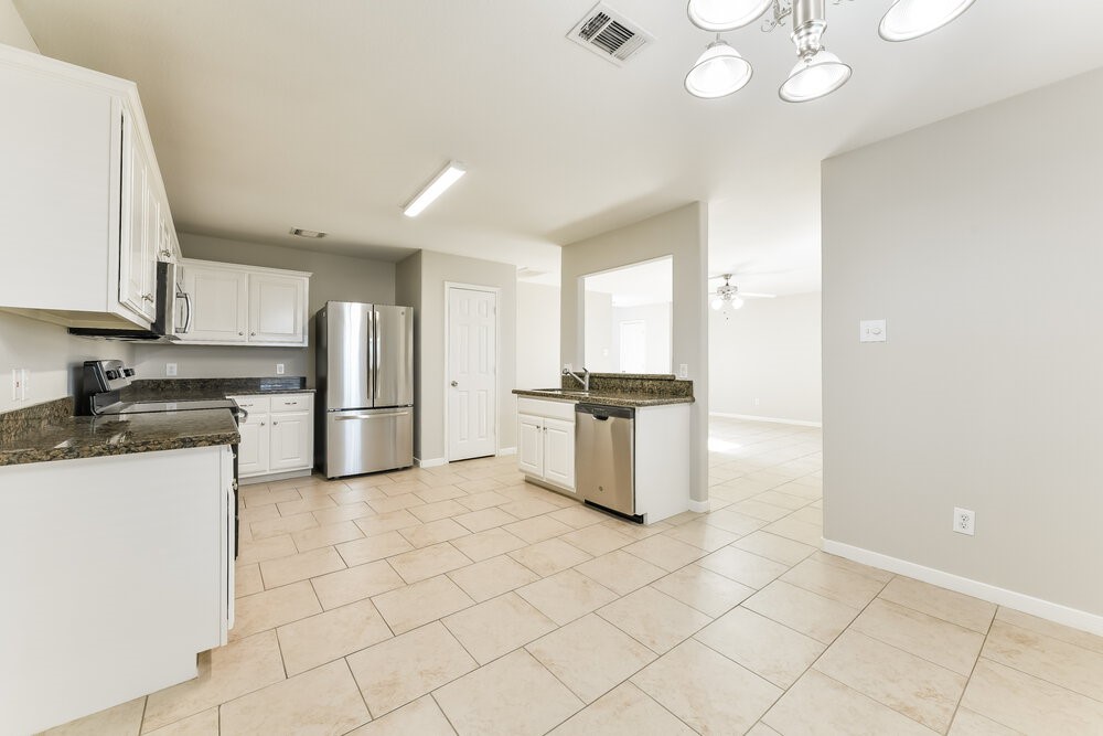 4518 Nueces River Loop Spring, TX 77386 - Photo 8 of 17