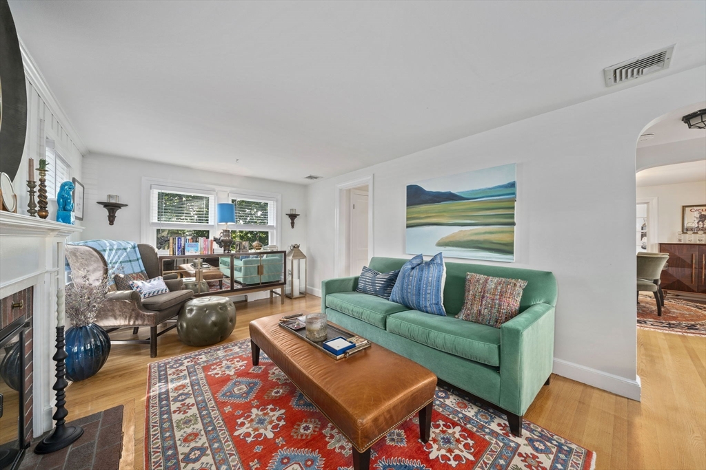 83 Forbes Hill Road, Unit 1 Quincy, MA 02170 - Photo 13 of 42