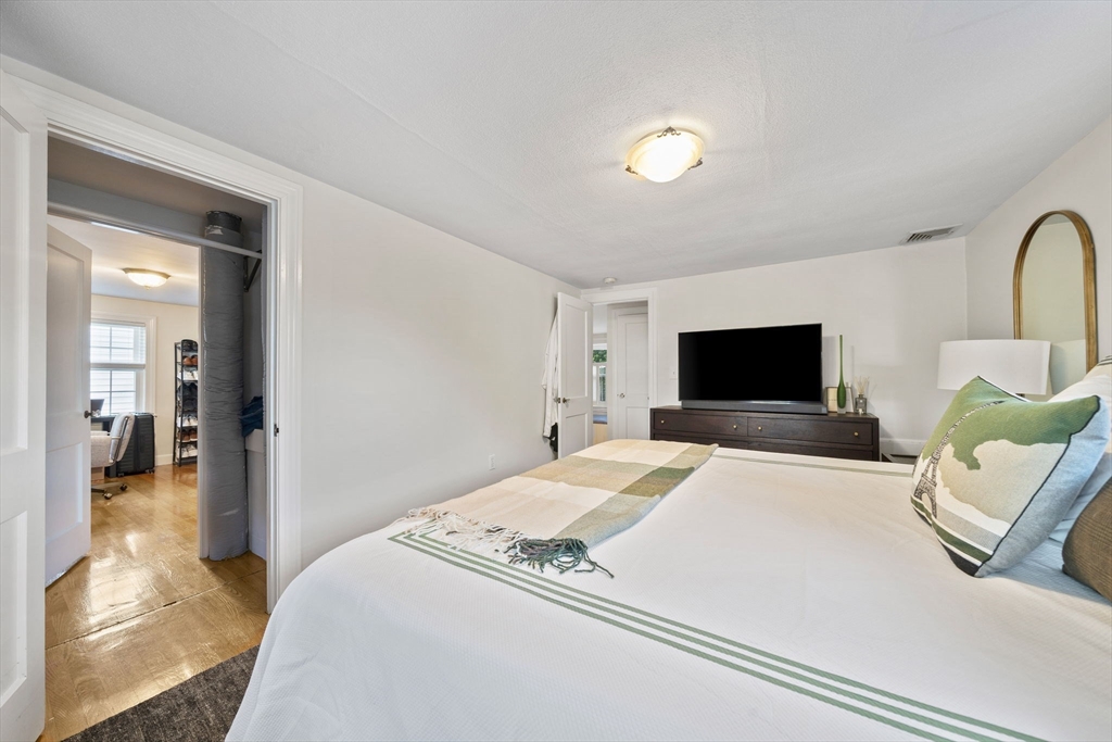 83 Forbes Hill Road, Unit 1 Quincy, MA 02170 - Photo 18 of 42