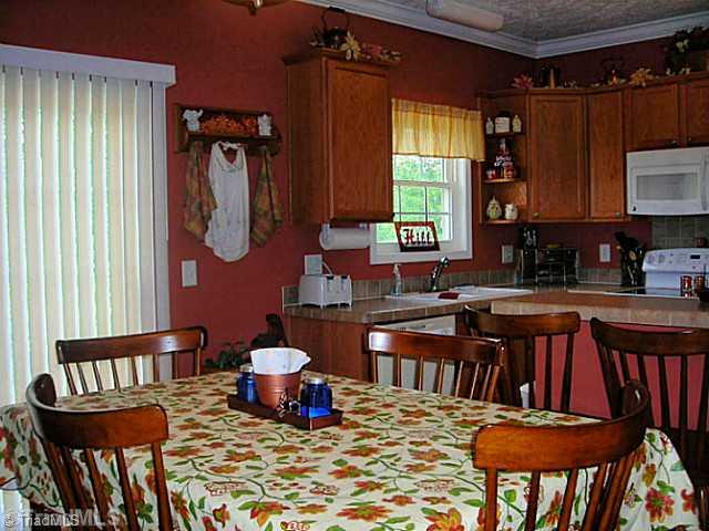 Kitchen. Spacious Kitchen - another view
