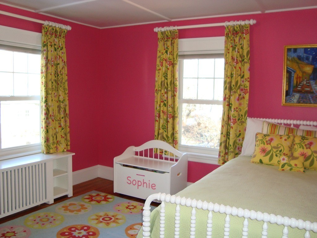 2 Chesterlee Lane Swampscott, MA 01907 - Photo 20 of 29 a bedroom with a bed and a window
