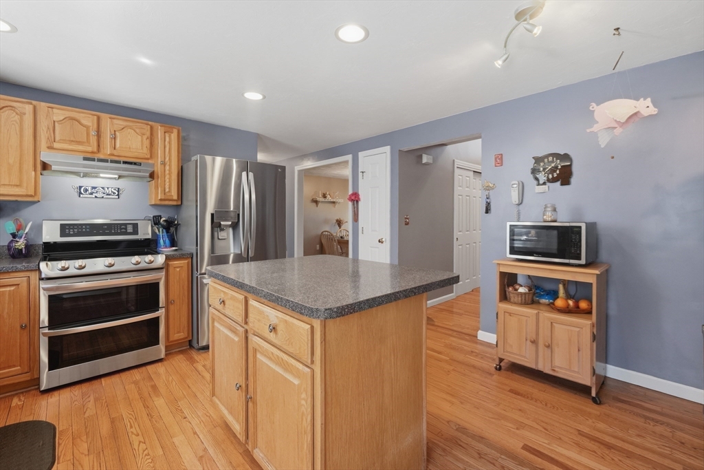 7 Nelson Road Charlton, MA 01507 - Photo 14 of 42