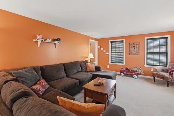 $630,000 | 7 Nelson Road, Charlton, MA 01507