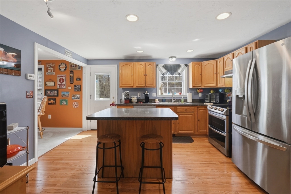 7 Nelson Road Charlton, MA 01507 - Photo 37 of 42