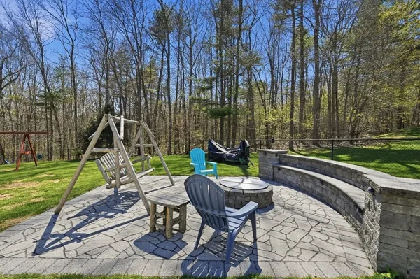 $630,000 | 7 Nelson Road, Charlton, MA 01507