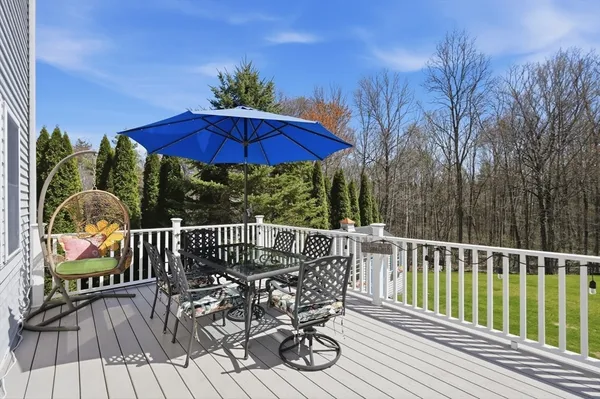 $630,000 | 7 Nelson Road, Charlton, MA 01507